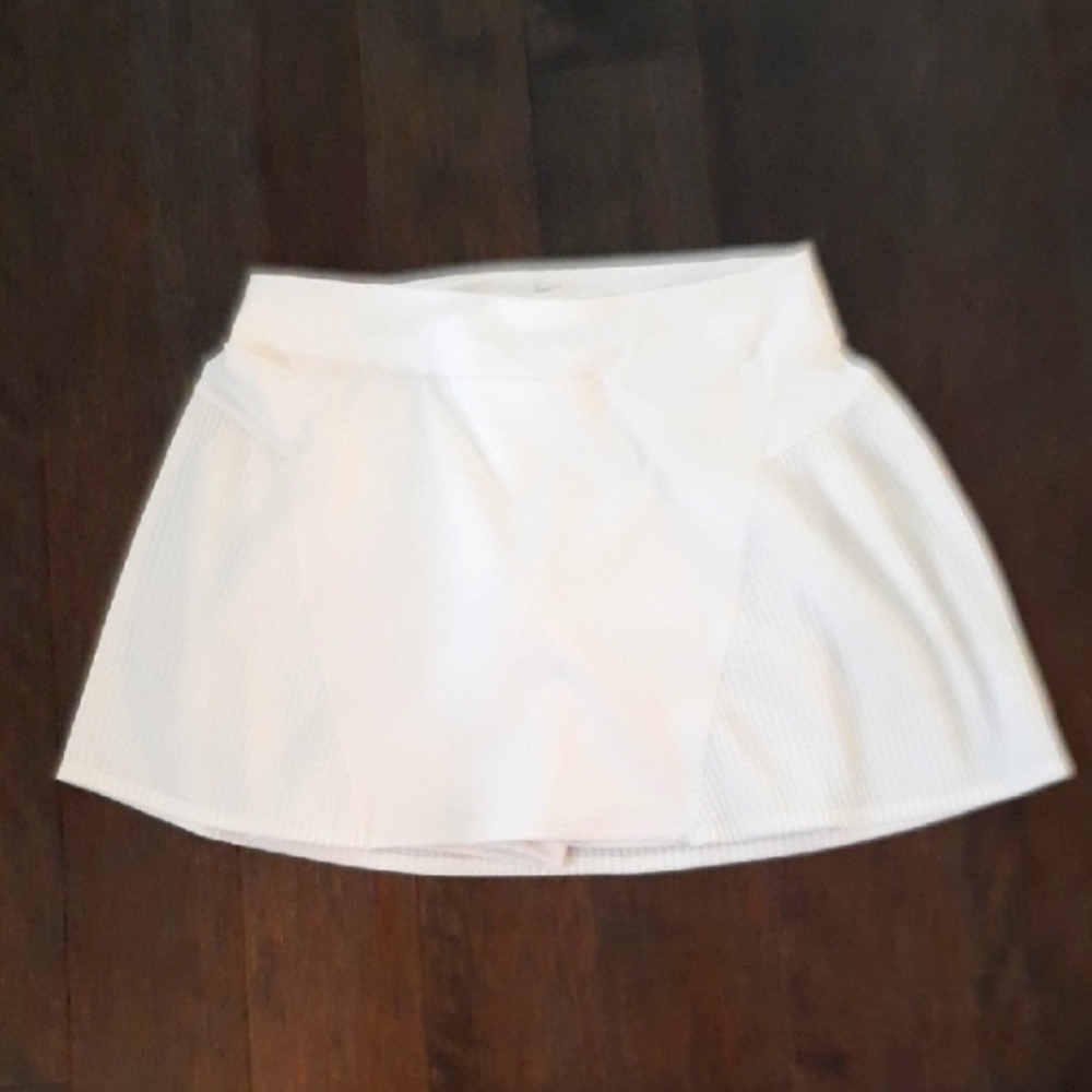 # Nike white pleated Dri-Fit Tennis Golf skort